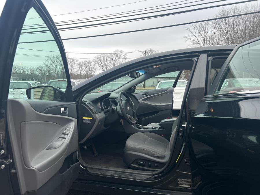 2013 Hyundai Sonata GLS photo