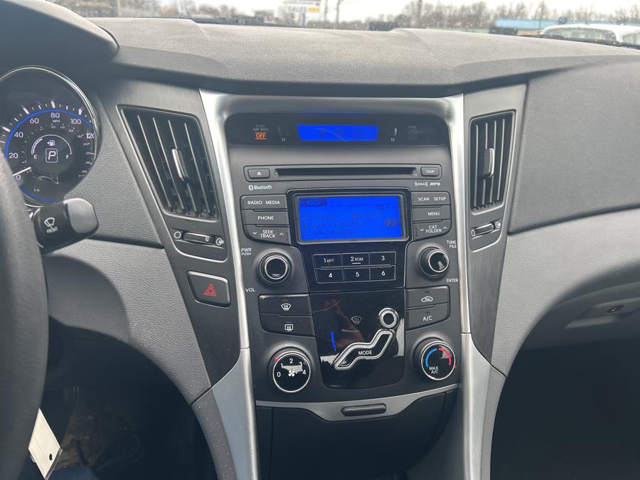 2013 Hyundai Sonata GLS photo