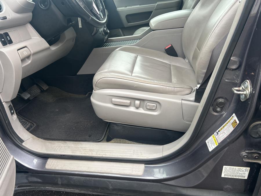 2015 Honda Pilot 4WD 4dr Touring w/RES & Navi photo