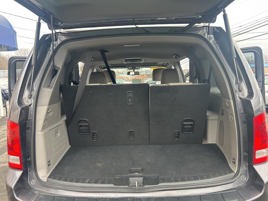 2015 Honda Pilot 4WD 4dr Touring w/RES & Navi photo