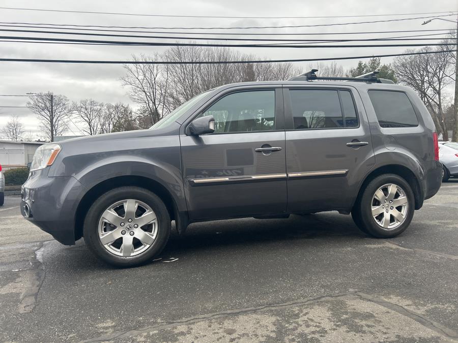 2015 Honda Pilot 4WD 4dr Touring w/RES & Navi photo