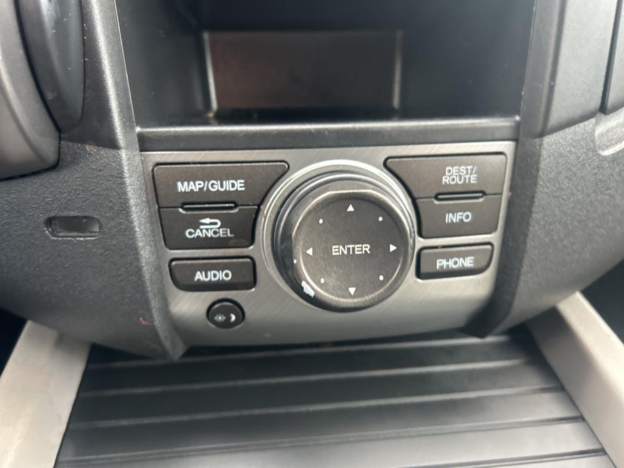 2015 Honda Pilot 4WD 4dr Touring w/RES & Navi photo
