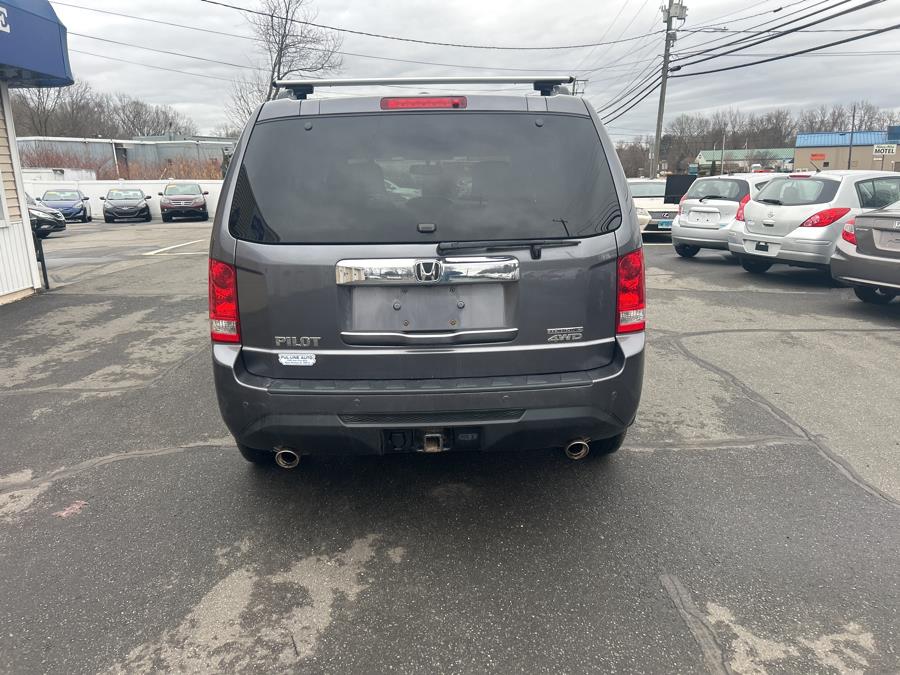 2015 Honda Pilot 4WD 4dr Touring w/RES & Navi photo