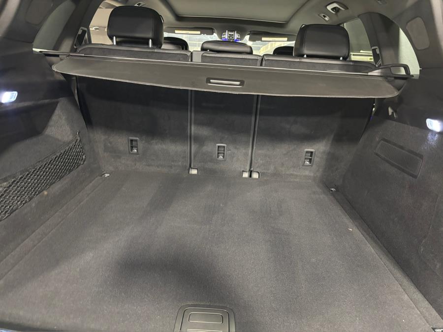 2021 Porsche Cayenne AWD photo