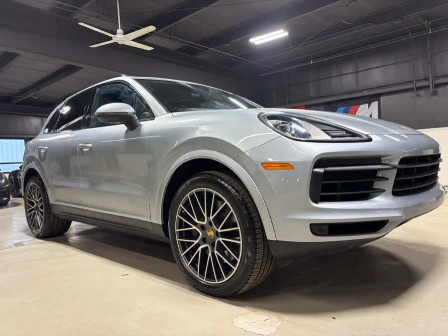 2021 Porsche Cayenne AWD photo