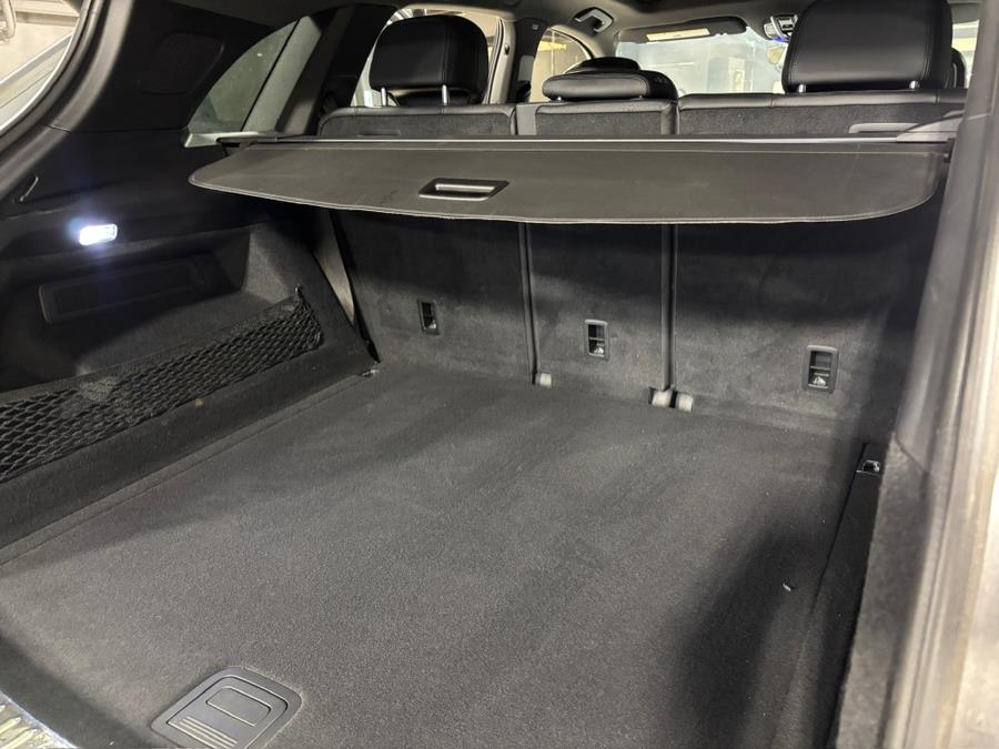 2021 Porsche Cayenne AWD photo