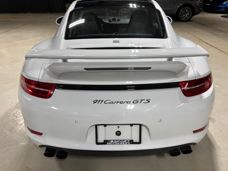 2015 Porsche 911 2dr Cpe Carrera GTS photo