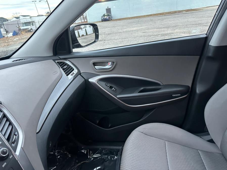2015 Hyundai Santa Fe Sport AWD 4dr 2.4 photo