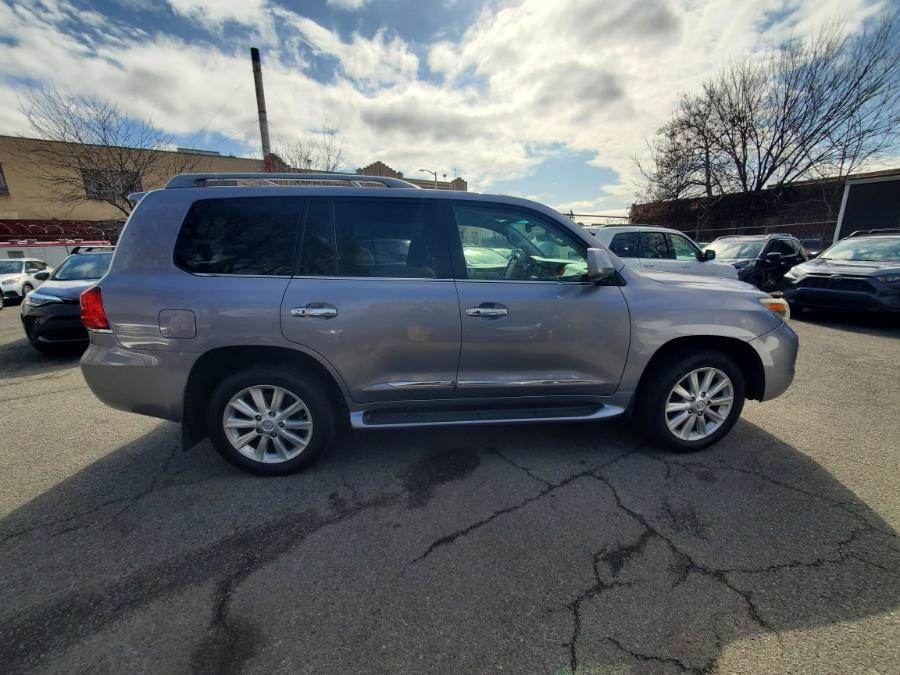 2008 Lexus LX 570 photo