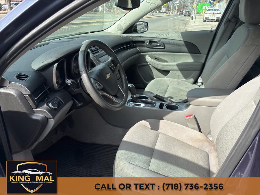 2015 Chevrolet Malibu 4dr Sdn LS w/1FL photo