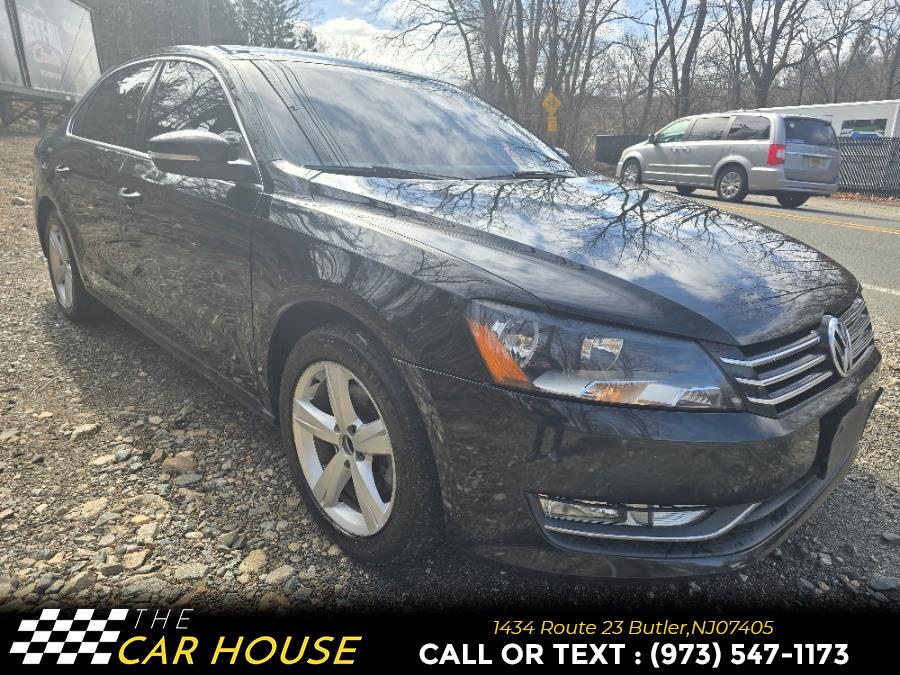 2015 Volkswagen Passat 4dr Sdn 1.8T Auto Limited Edit photo