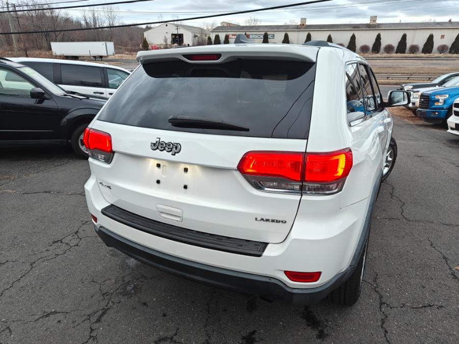 2014 Jeep Grand Cherokee Laredo photo