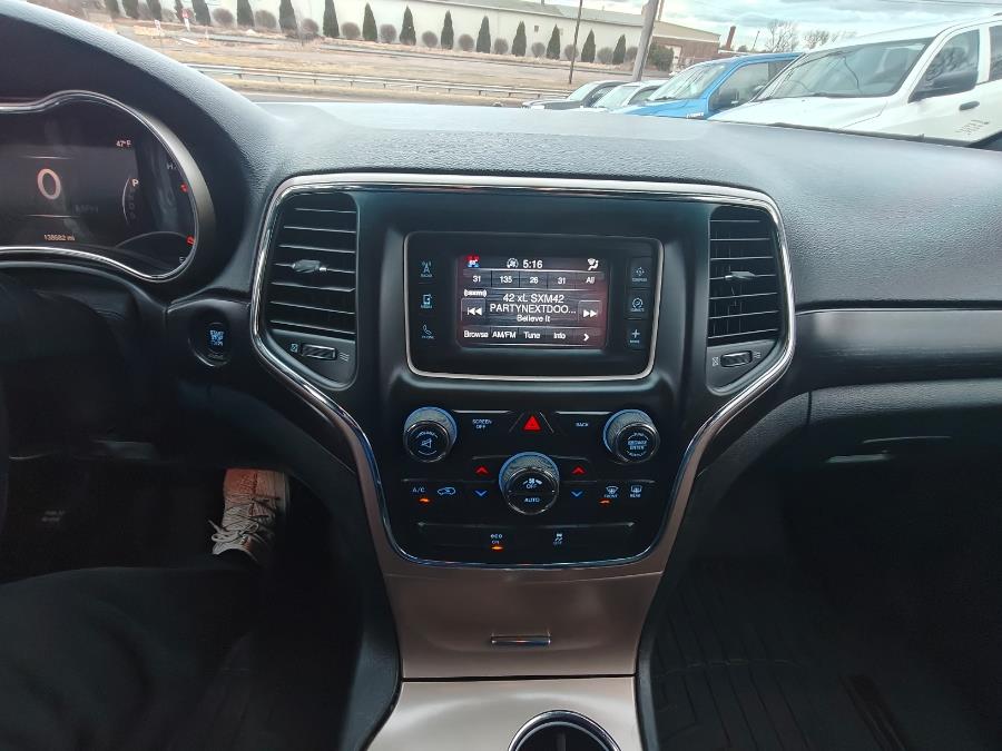 2014 Jeep Grand Cherokee Laredo photo