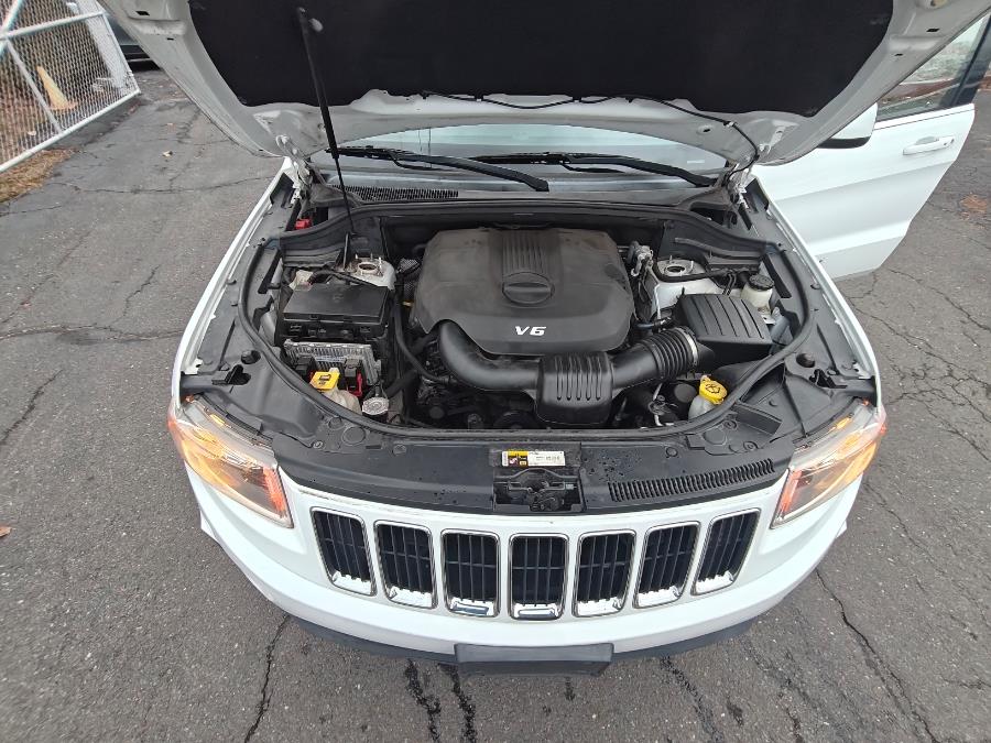 2014 Jeep Grand Cherokee Laredo photo