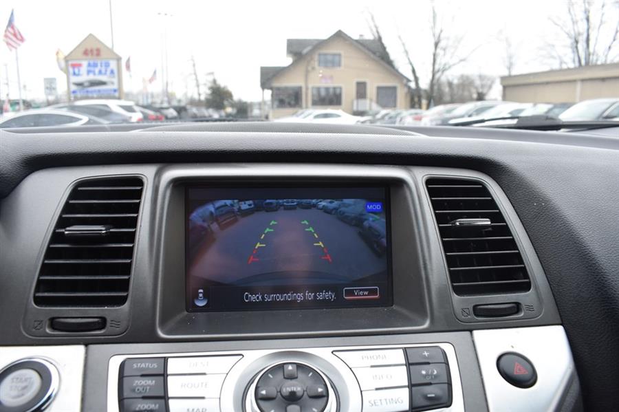 2013 Nissan Murano LE photo