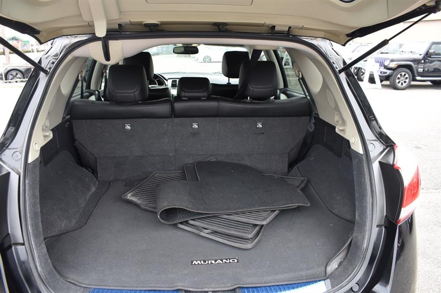 2013 Nissan Murano LE photo