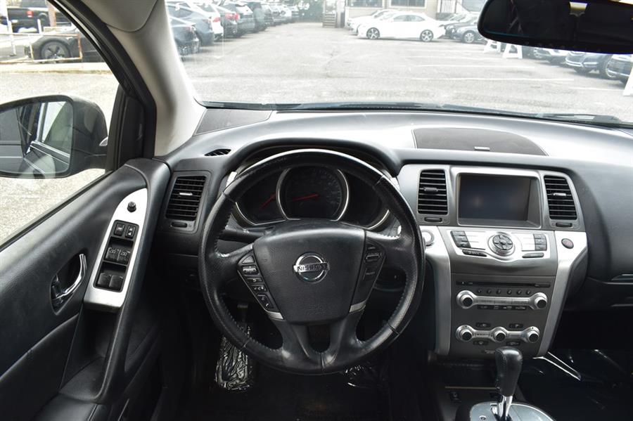 2013 Nissan Murano LE photo