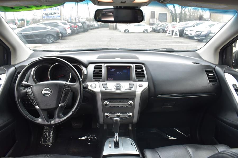 2013 Nissan Murano LE photo