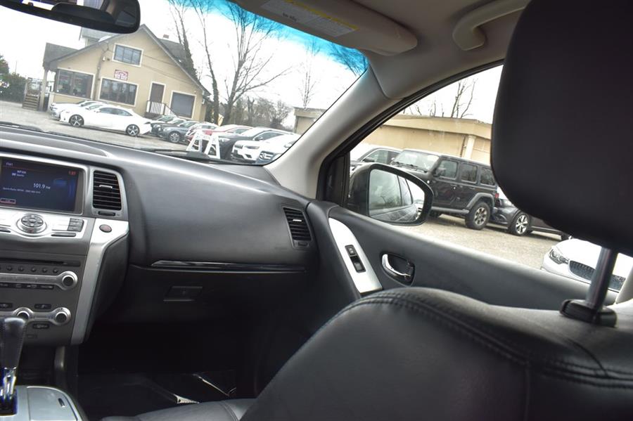 2013 Nissan Murano LE photo