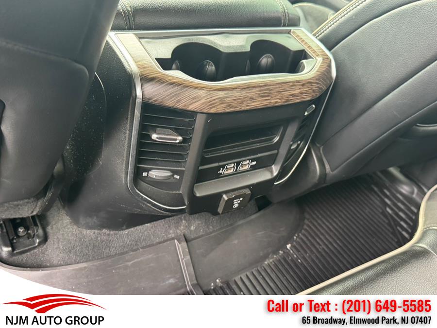 2019 RAM 1500 Laramie 4x4 Quad Cab 6''4