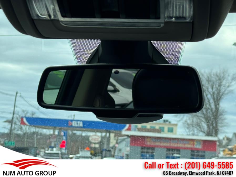 2019 RAM 1500 Laramie 4x4 Quad Cab 6''4