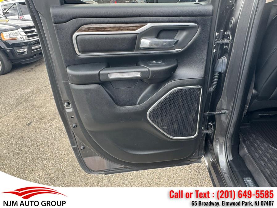 2019 RAM 1500 Laramie 4x4 Quad Cab 6''4