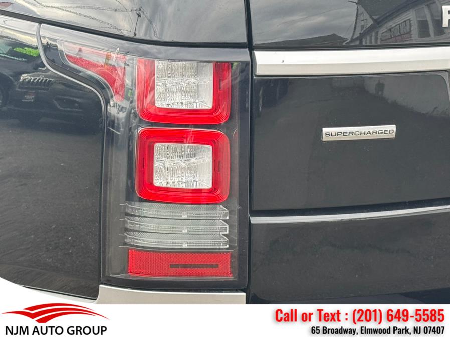2014 Land Rover Range Rover Supercharged photo