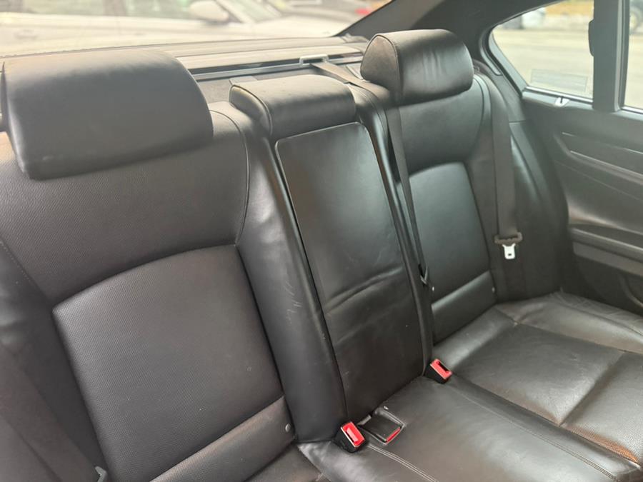 2015 BMW 7-Series 4dr Sdn 750i xDrive AWD photo