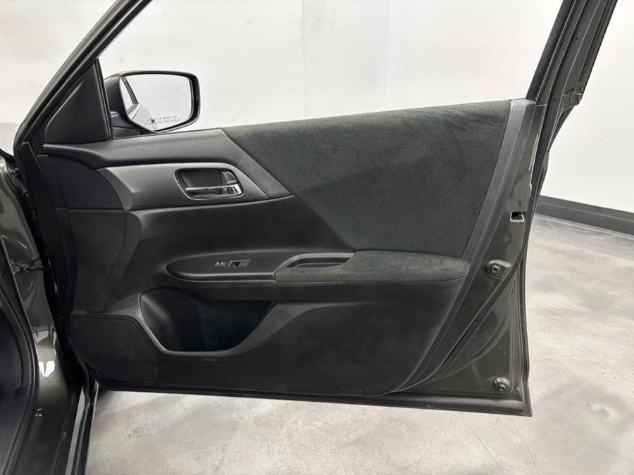2013 Honda Accord LX photo