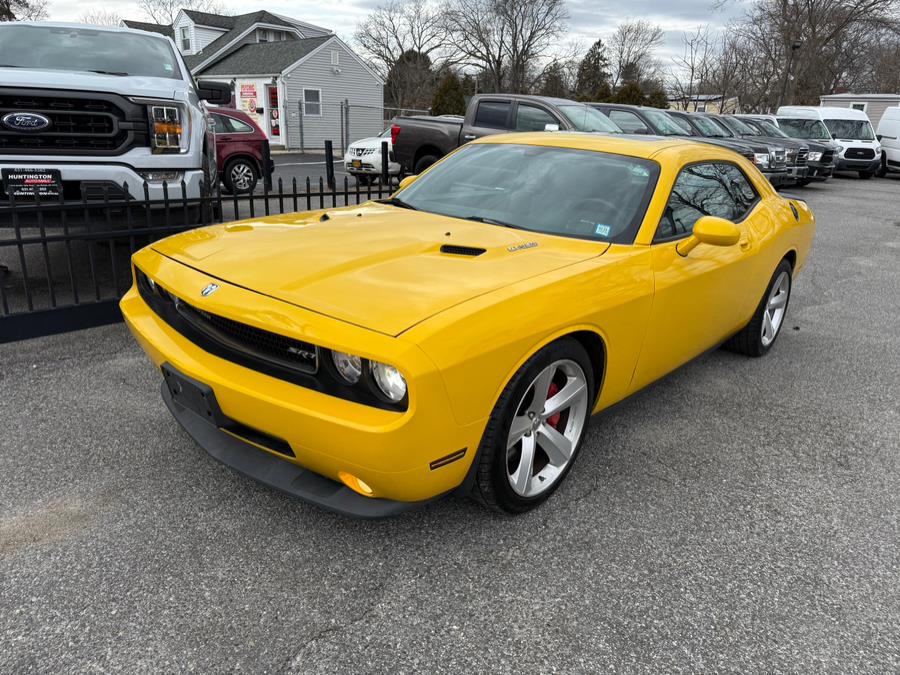 2010 Dodge Challenger SRT8 photo