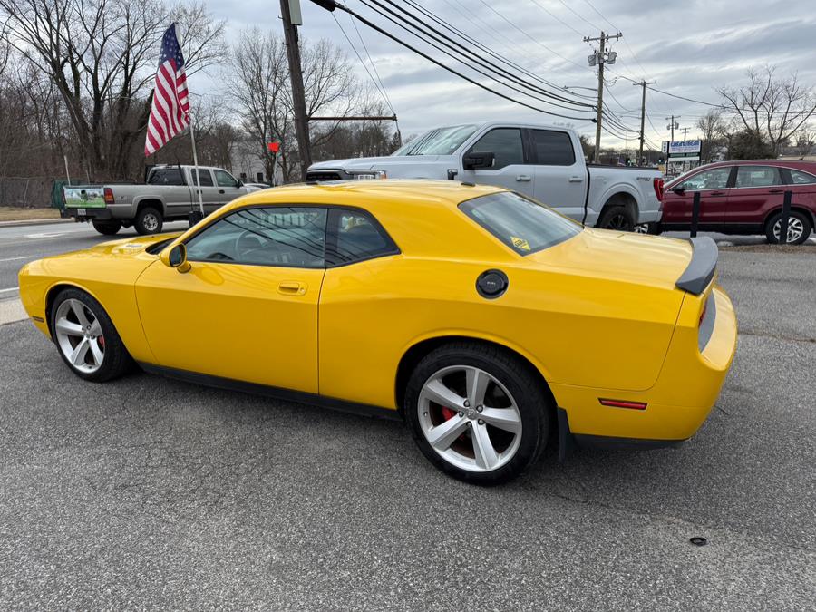 2010 Dodge Challenger SRT8 photo