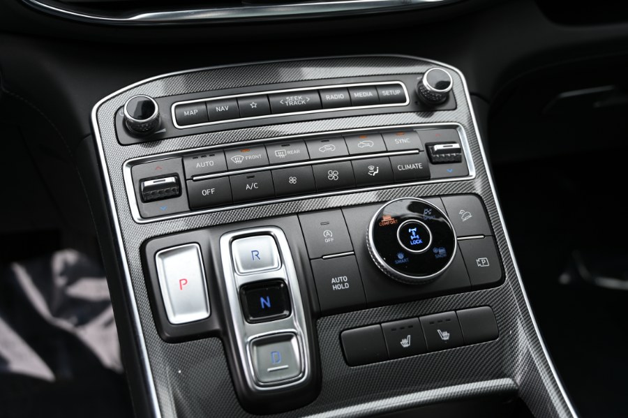 2023 Hyundai Santa Fe SEL AWD photo