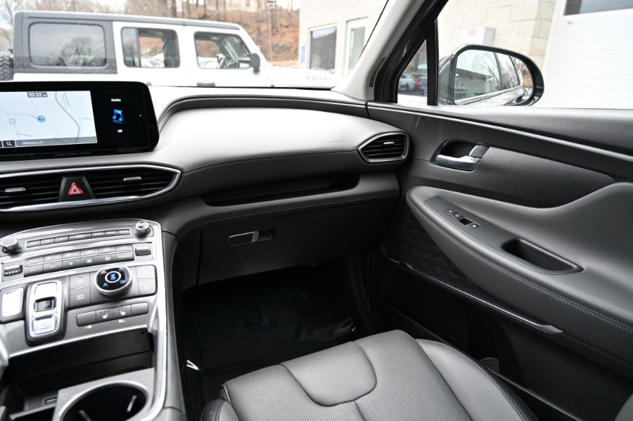 2023 Hyundai Santa Fe SEL AWD photo