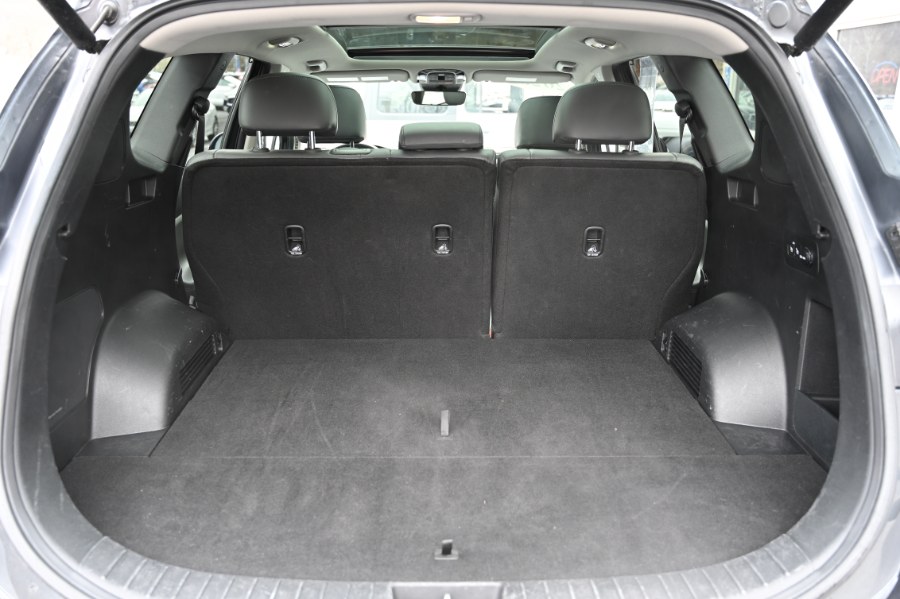 2023 Hyundai Santa Fe SEL AWD photo