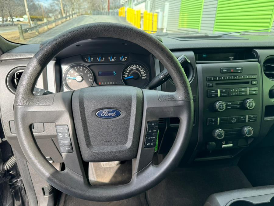 2014 Ford F-150 XL photo