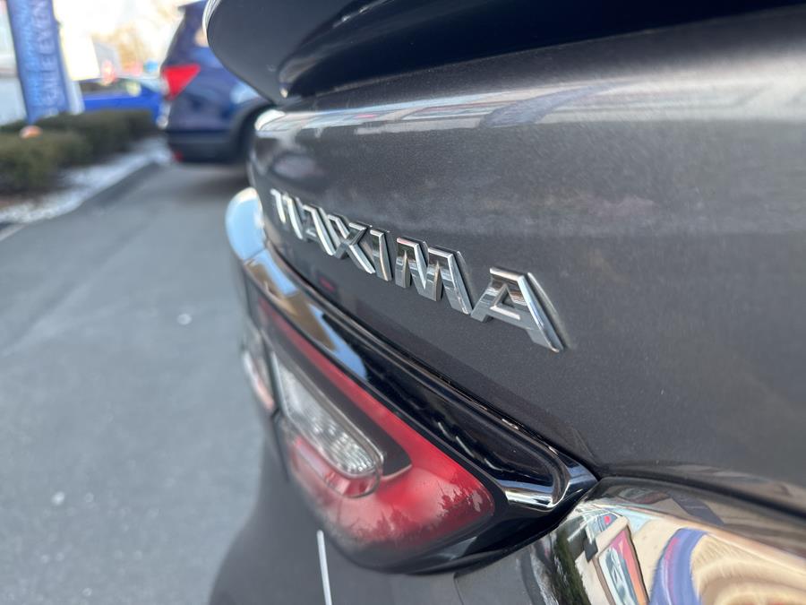 2019 Nissan Maxima SR photo