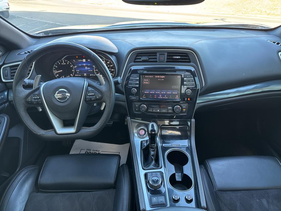 2019 Nissan Maxima SR photo