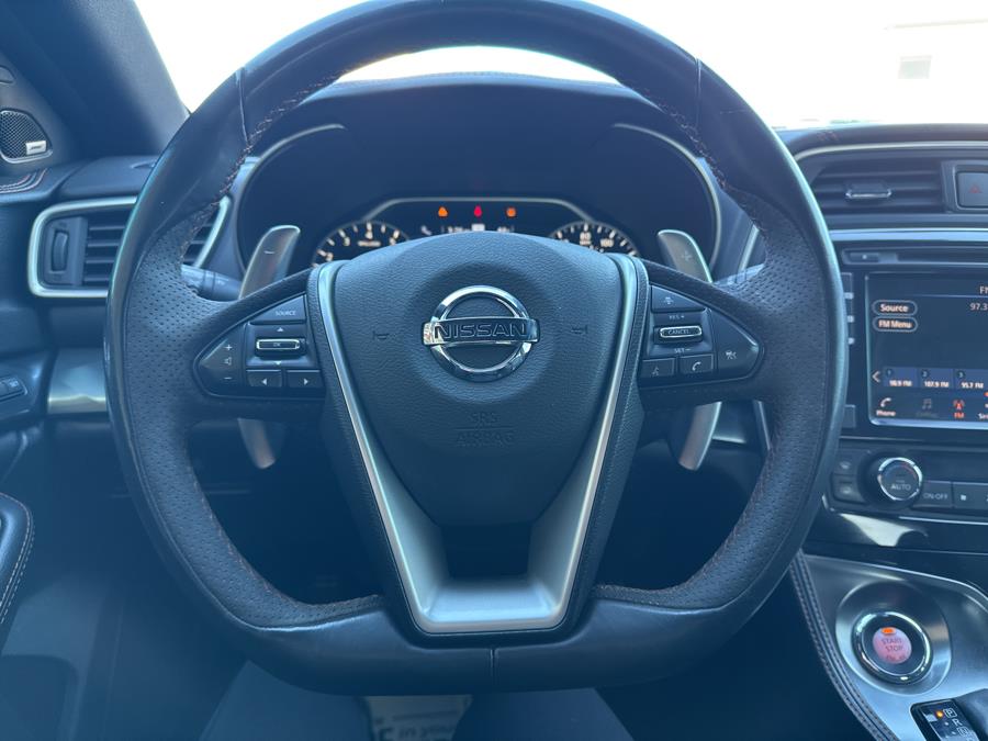 2019 Nissan Maxima SR photo