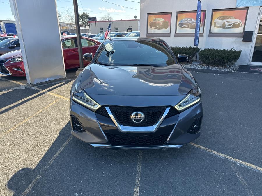 2019 Nissan Maxima SR photo