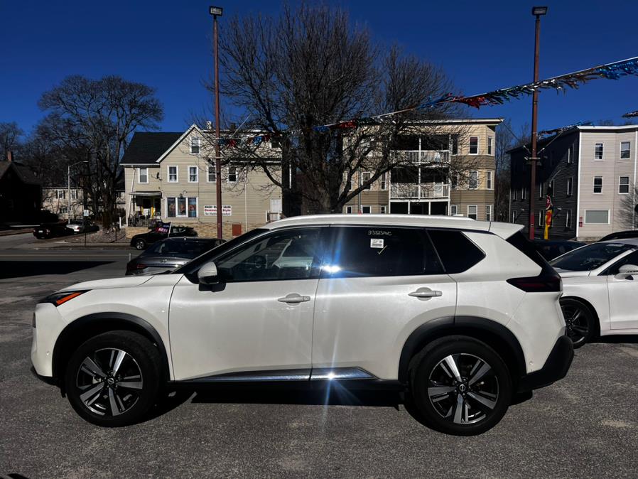 2023 Nissan Rogue AWD SL photo