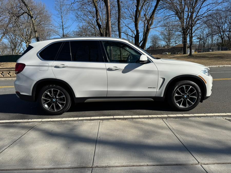 2018 BMW X5 xDrive35i Sports Activity Vehi photo