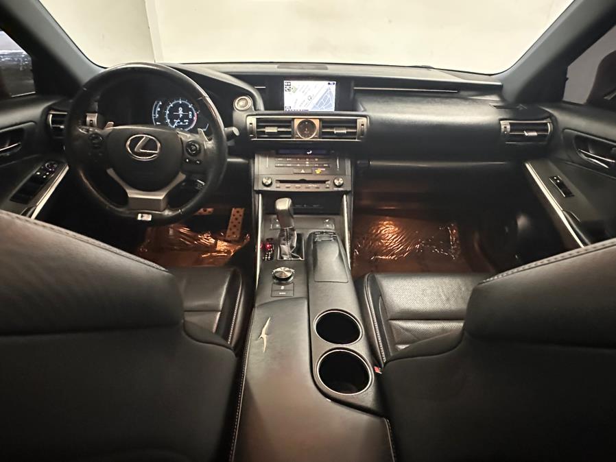 2015 Lexus IS 250 photo