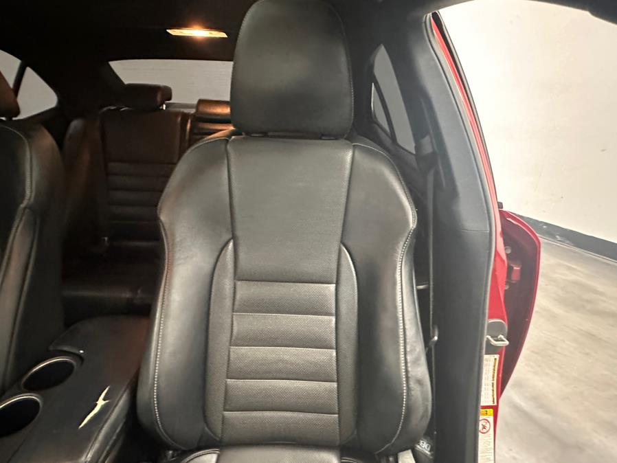 2015 Lexus IS 250 photo
