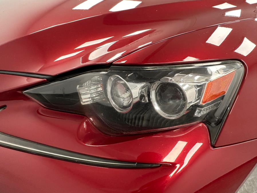 2015 Lexus IS 250 photo