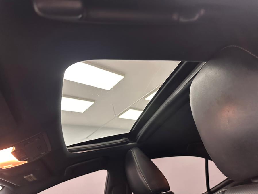 2015 Lexus IS 250 photo