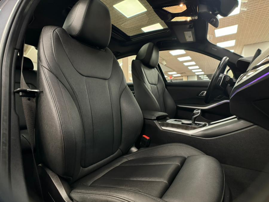 2021 BMW 3-Series 330i xDrive Sedan North Americ photo