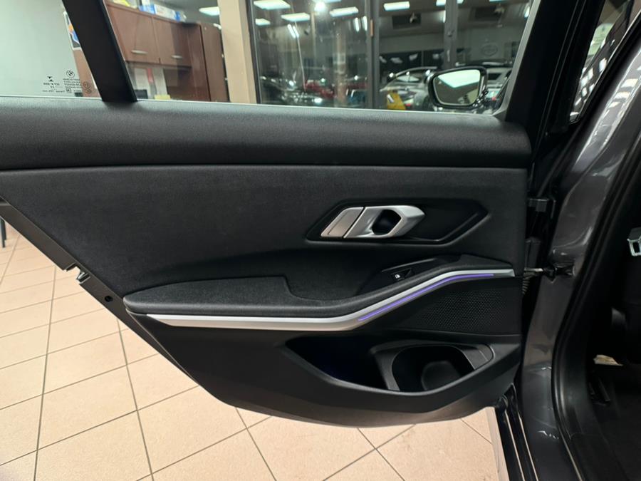 2021 BMW 3-Series 330i xDrive Sedan North Americ photo