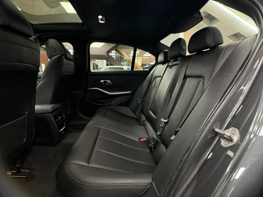 2021 BMW 3-Series 330i xDrive Sedan North Americ photo