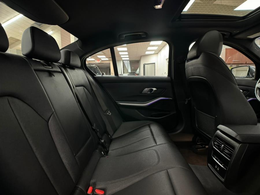 2021 BMW 3-Series 330i xDrive Sedan North Americ photo