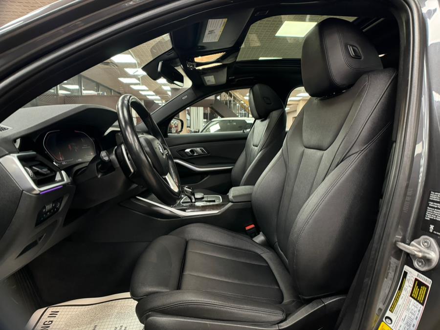 2021 BMW 3-Series 330i xDrive Sedan North Americ photo